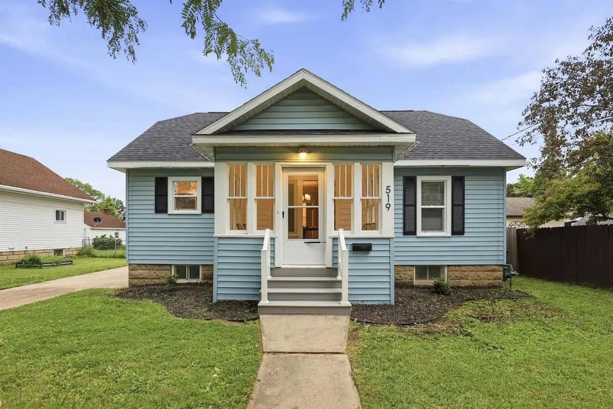 519 W SUMMER STREET, Appleton, WI 54911 - #1