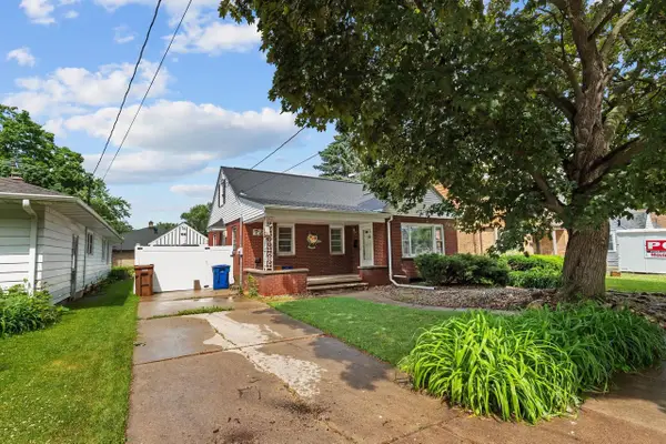 728 TAYCO STREET, Menasha, WI 54952