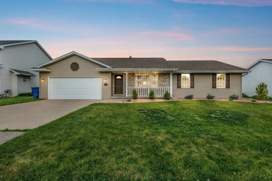1085 GRASSYMEADOW LANE, Menasha, WI 54952 - #2