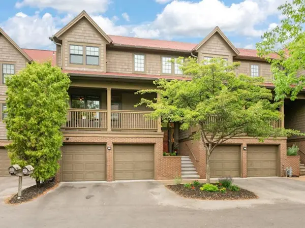 200 WILLIAM STREET  #103, De Pere, WI 54115