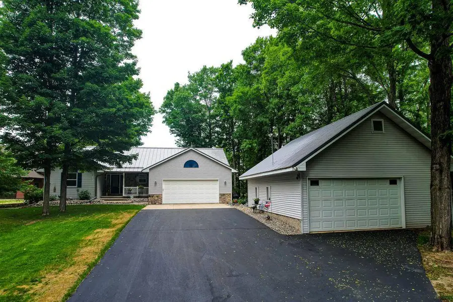 17586 LITTLE IRELAND LANE, Townsend, WI 54175 - #2