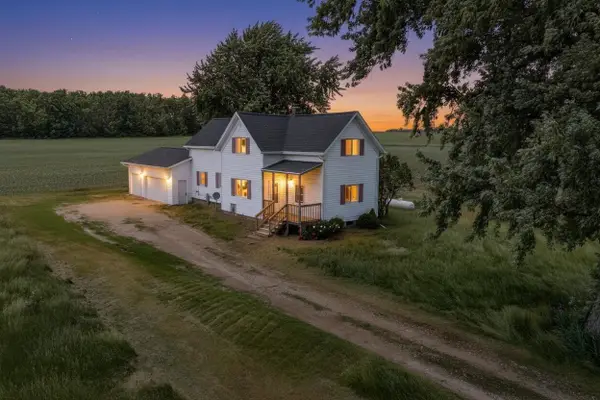 N8257 FRENCH ROAD, Seymour, WI 54165