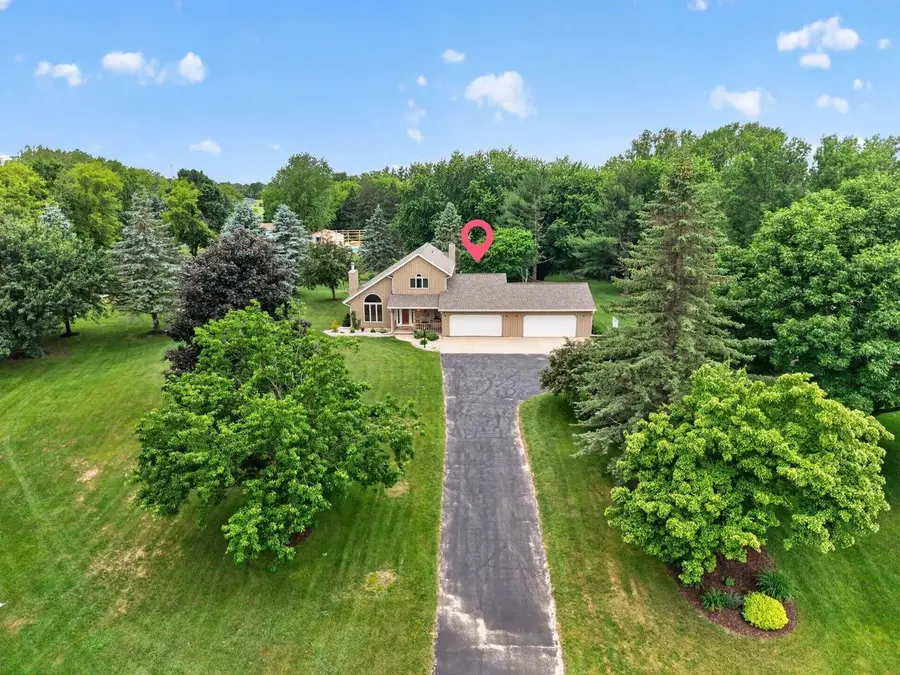 N2935 VALLEY VIEW DRIVE, Hortonville, WI 54944 - #2