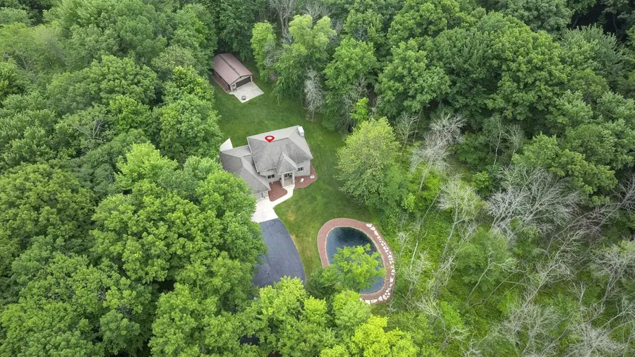 4544 CROOKED CREEK LANE, Hobart, WI 54155 - #3