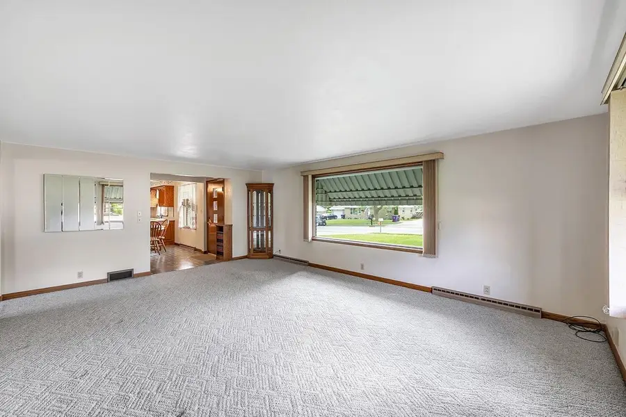 1107 MAIN STREET, Luxemburg, WI 54217 - #2