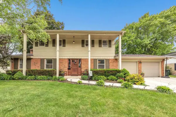 116 S CLAY STREET, De Pere, WI 54115