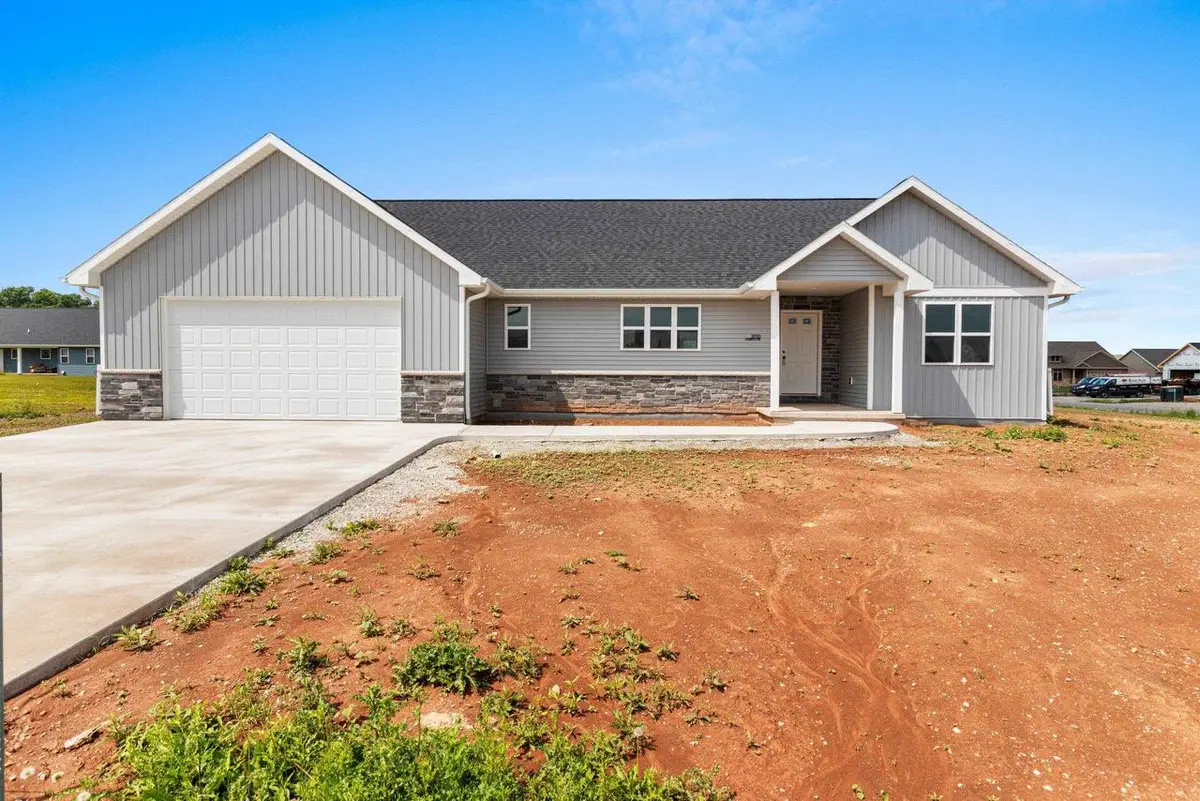 2650 LAWRENCE LANE, Neenah, WI 54956 - #1