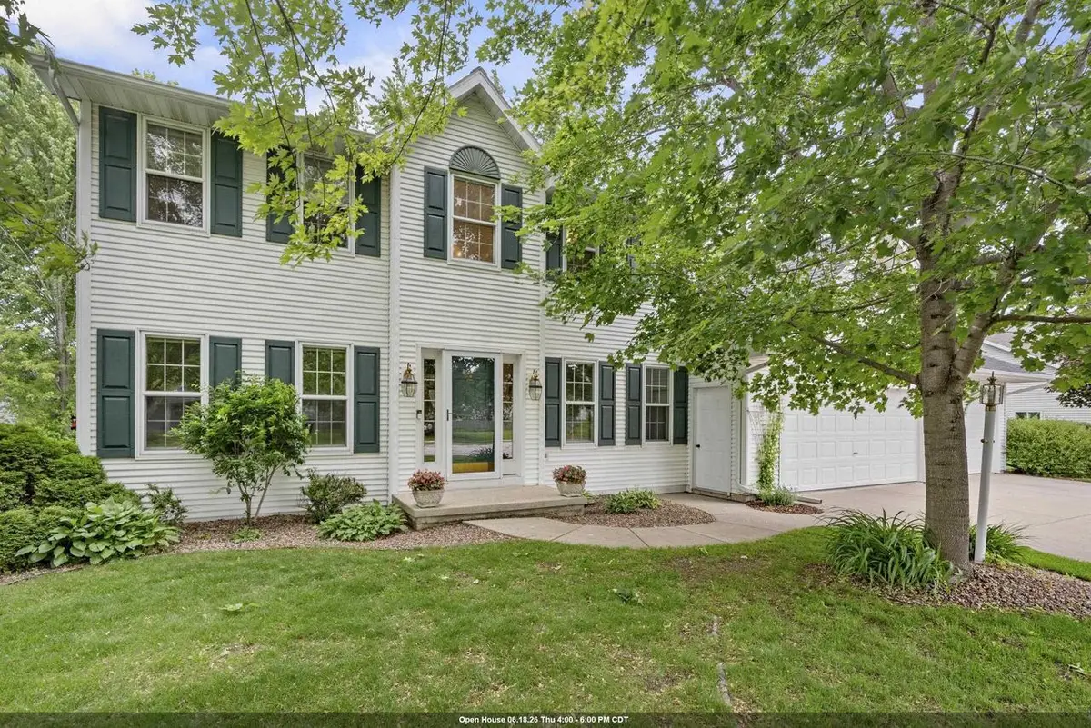 2936 BLUE MOON DRIVE, Green Bay, WI 54311 - #1