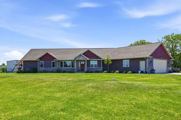 W2111 LAU ROAD, Freedom, WI 54130