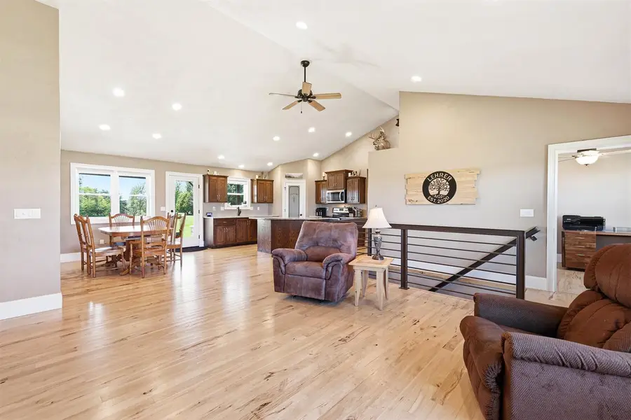 W2111 LAU ROAD, Freedom, WI 54130 - #3