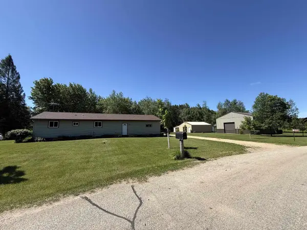 N6392 BLUEBERRY ROAD, Gresham, WI 54128