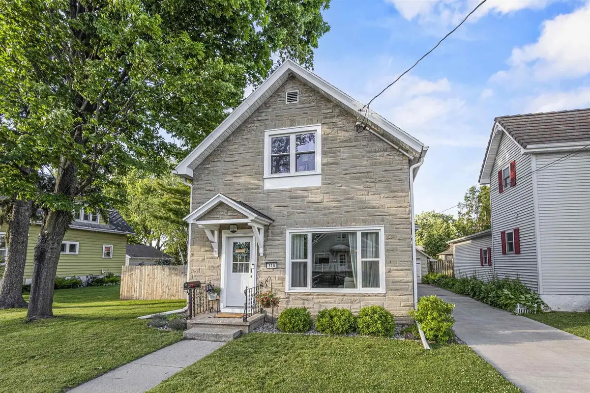 316 DOTY STREET, Kaukauna, WI 54130 - #1