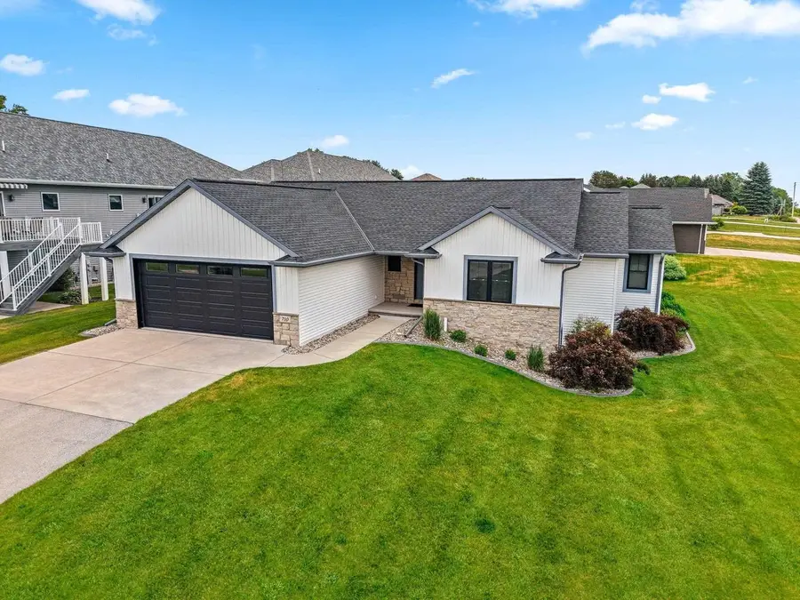 710 WESTHILL DRIVE, Green Bay, WI 54313 - #3