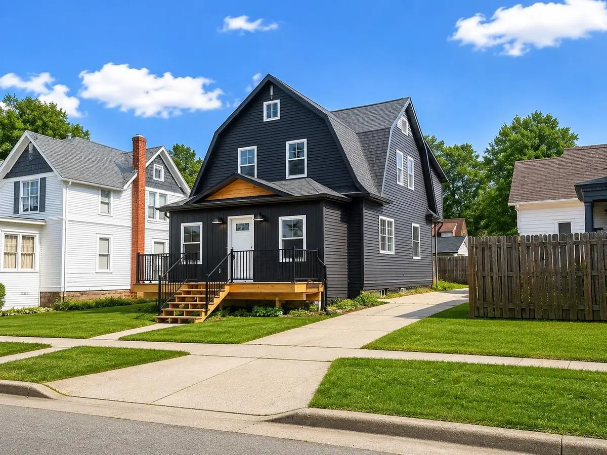 200 E MOORE STREET, Berlin, WI 54923 - #1