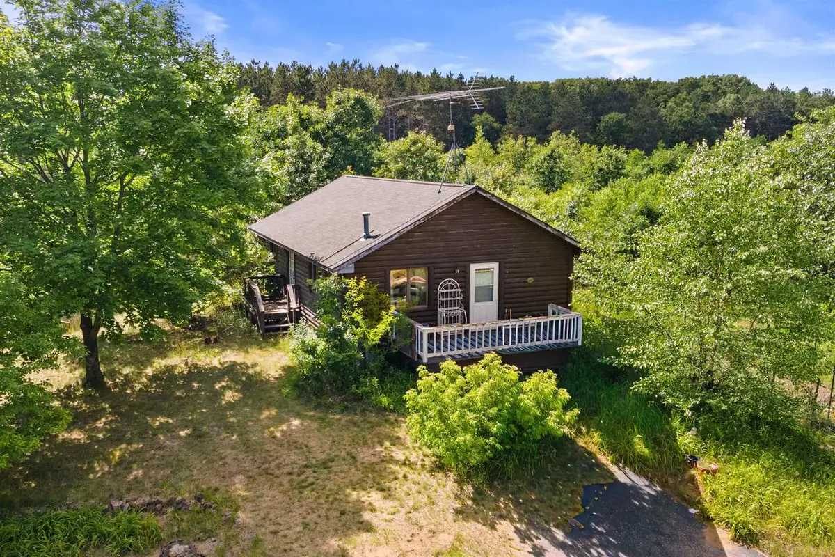 W12226 BOW STRING DRIVE, Hancock, WI 54943 - #1