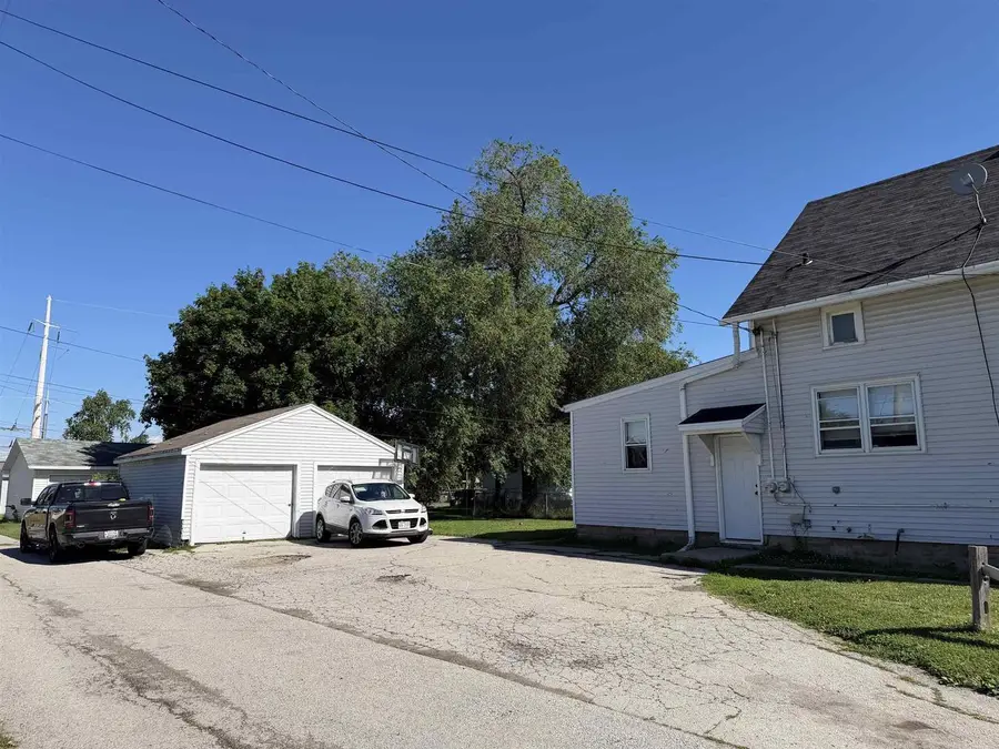1017 N WEBSTER AVENUE, Green Bay, WI 54302 - #3