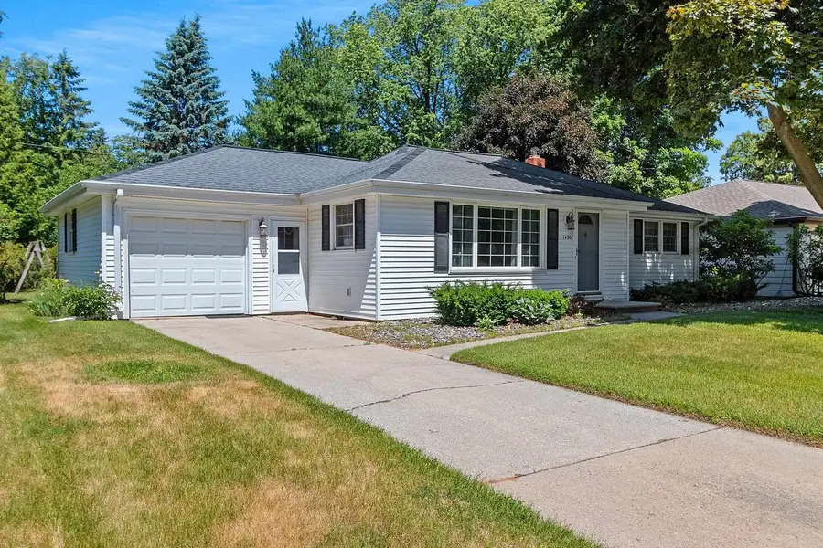 1430 OAK RIDGE DRIVE, Green Bay, WI 54313 - #3