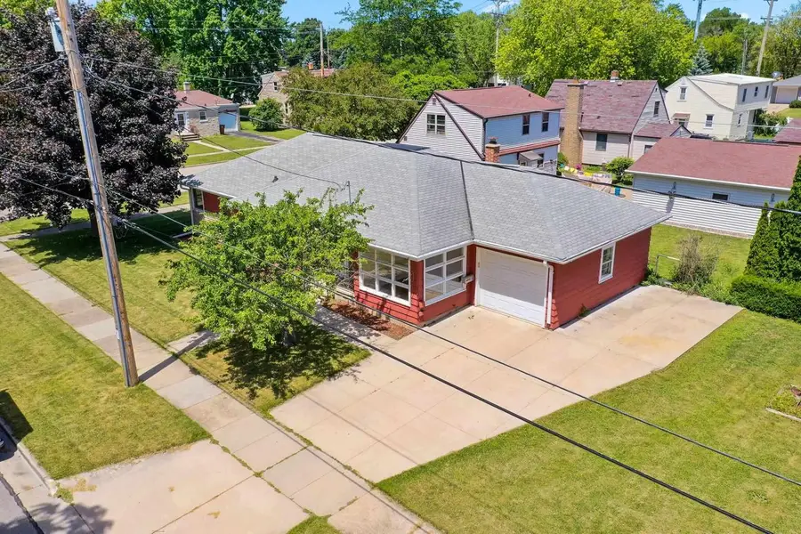 804 JEFFERSON STREET, Menasha, WI 54952 - #3