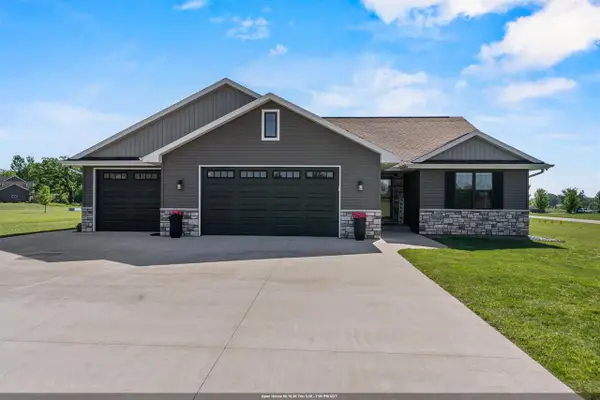 6636 RUSTIC OAKS DRIVE, Winneconne, WI 54986