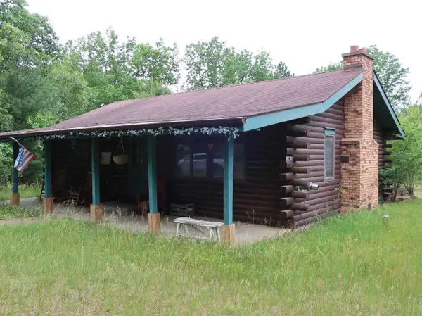 N7255 24TH LANE, Waupaca, WI 54981