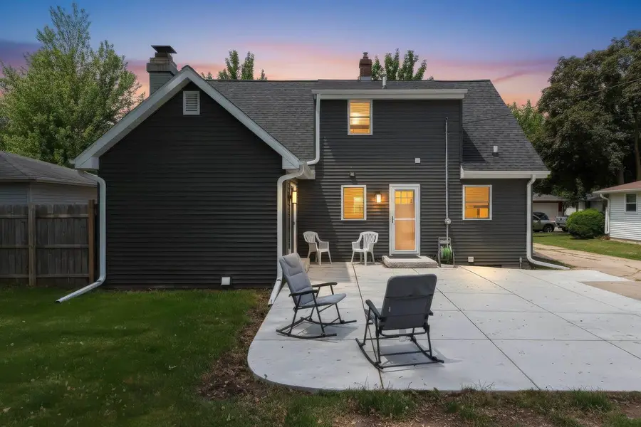 714 N LOCUST STREET, Green Bay, WI 54303 - #2