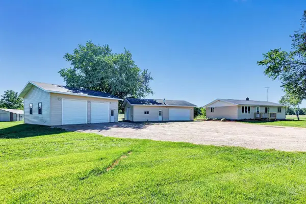 4886 OSTRENGA LANE, Oconto Falls, WI 54154