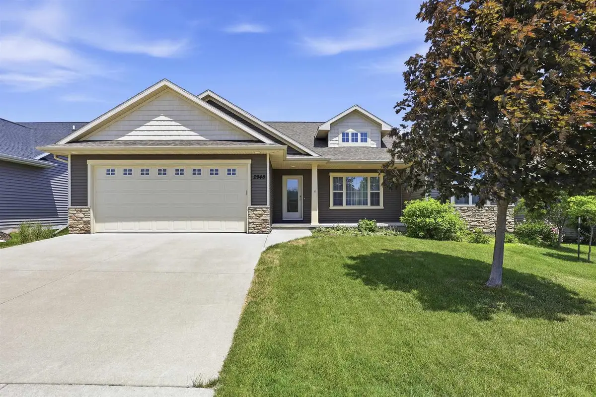 2948 CHRYSTELLA DRIVE, Menasha, WI 54952 - #1