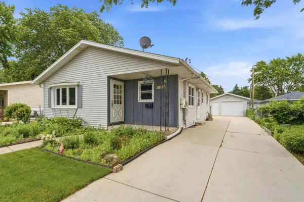 590 E 10TH STREET, Fond Du Lac, WI 54935