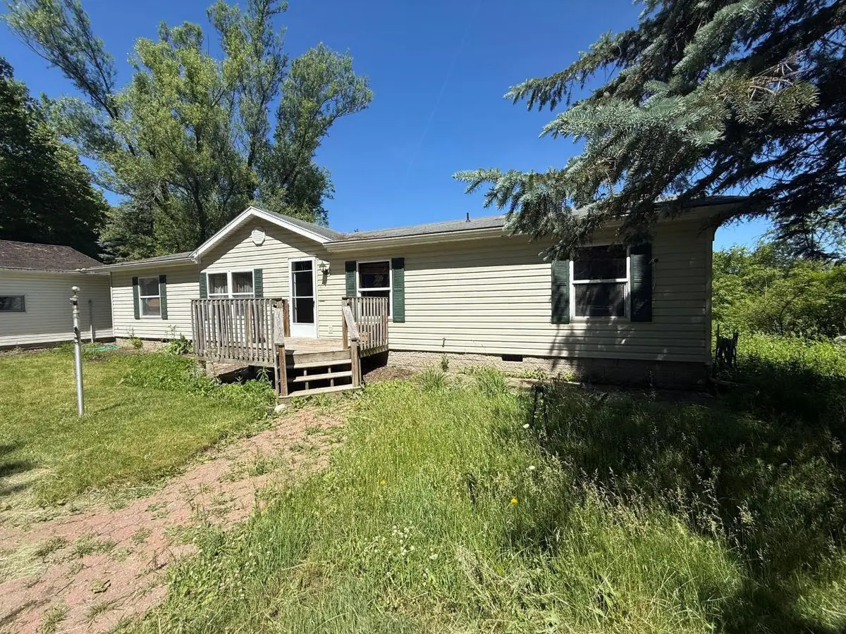 W12628 LEOPOLIS ROAD, Leopolis, WI 54948 - #1