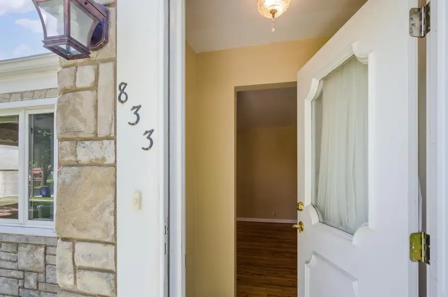 833 N BUCHANAN STREET, Green Bay, WI 54303 - #3