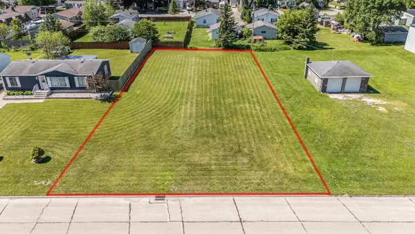 1340 PERROT STREET, Green Bay, WI 54302