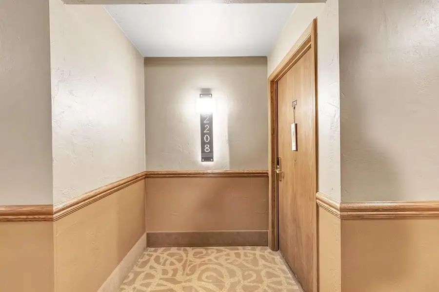 4920 LANDMARK CIRCLE  #208 B-1/2208, Egg Harbor, WI 54209 - #2