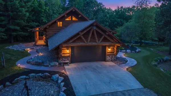 6046 E STILES TOWER ROAD, Abrams, WI 54101