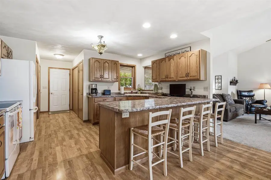 1102 CARRIAGE CIRCLE, Fond Du Lac, WI 54935 - #3