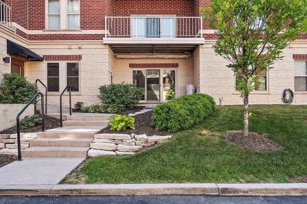 118 S WASHINGTON STREET  #114B, Green Bay, WI 54301