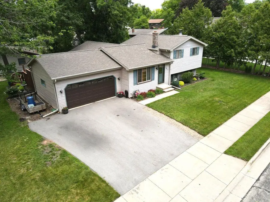 701 WOODLAND DRIVE, Kaukauna, WI 54130 - #3