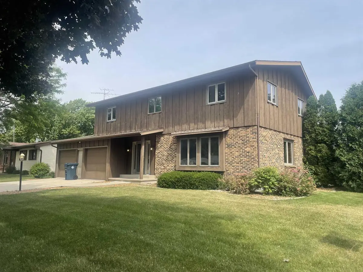 723 RUGGLES STREET, Fond Du Lac, WI 54935 - #1