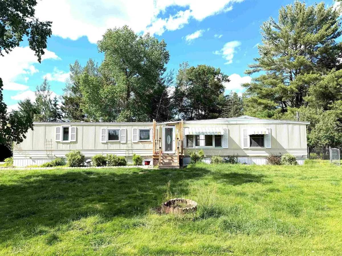W6648 SUNSET DR .5 ROAD, Menominee, MI 49858 - #1