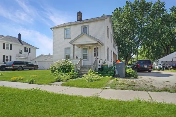 112 W COTTON STREET, Fond Du Lac, WI 54935