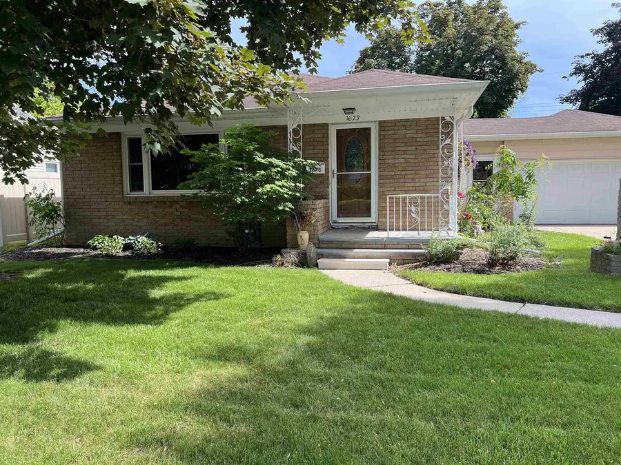 1673 JUNIPER DRIVE, Green Bay, WI 54302 - #3