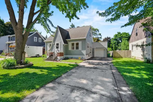 1851 PREBLE AVENUE, Green Bay, WI 54302