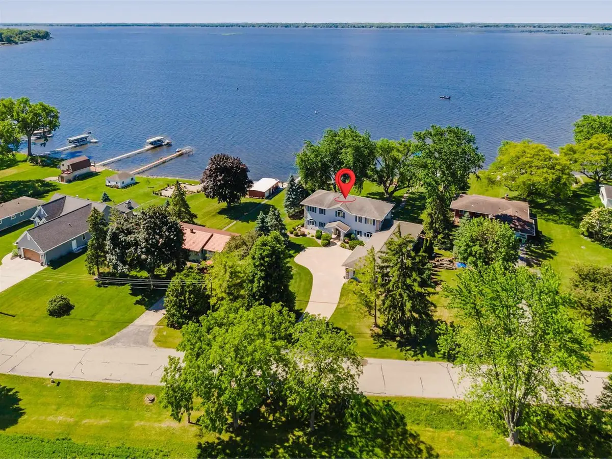 5457 NICKELS DRIVE, Oshkosh, WI 54904 - #1