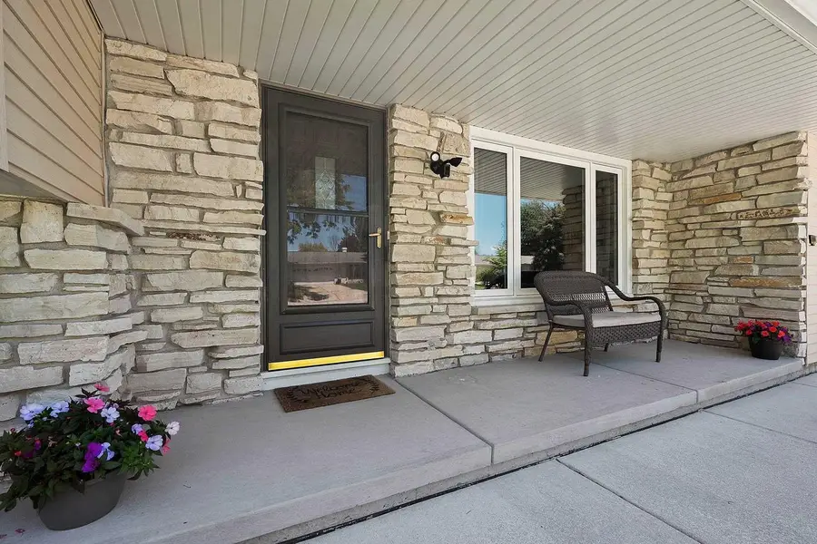 3464 GOLF DRIVE, Green Bay, WI 54311 - #2