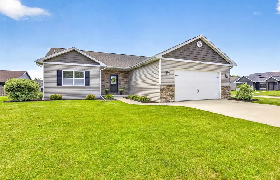 1579 LONE OAK DRIVE, Neenah, WI 54956 - #2