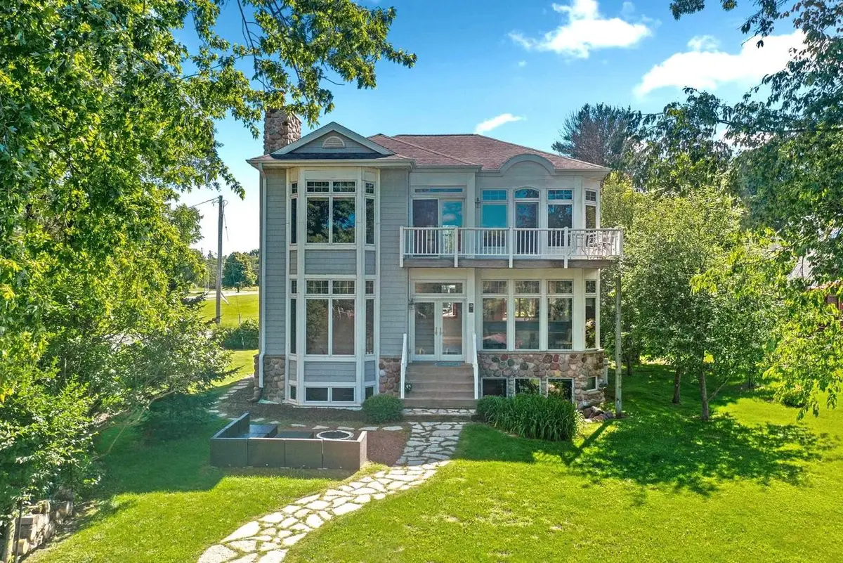 E7353 WELCH ROAD, Fremont, WI 54940 - #1