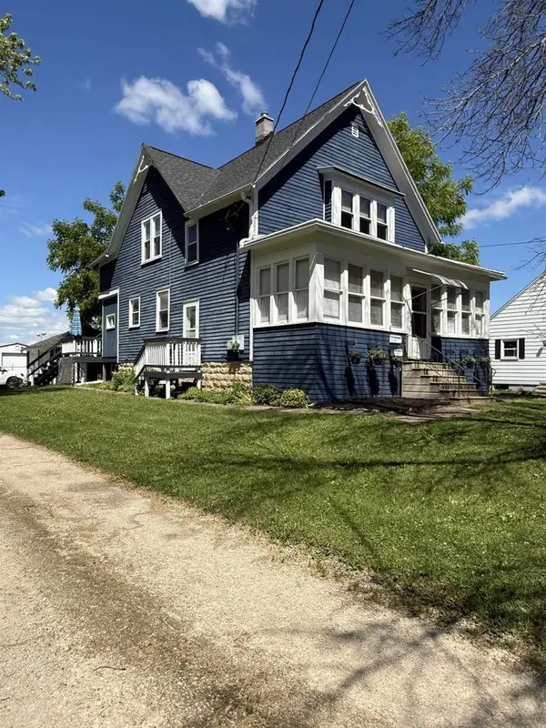 531 N MAIN STREET, Seymour, WI 54165