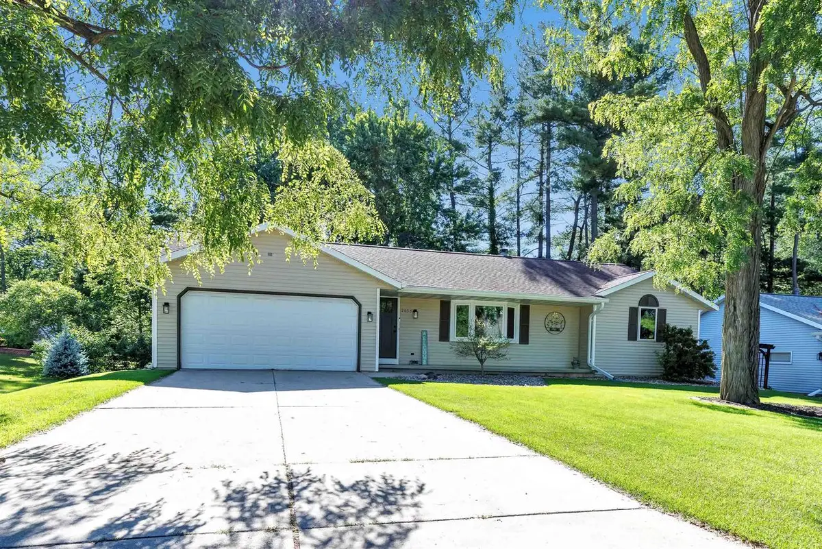 2035 S POINT ROAD, Green Bay, WI 54313 - #1