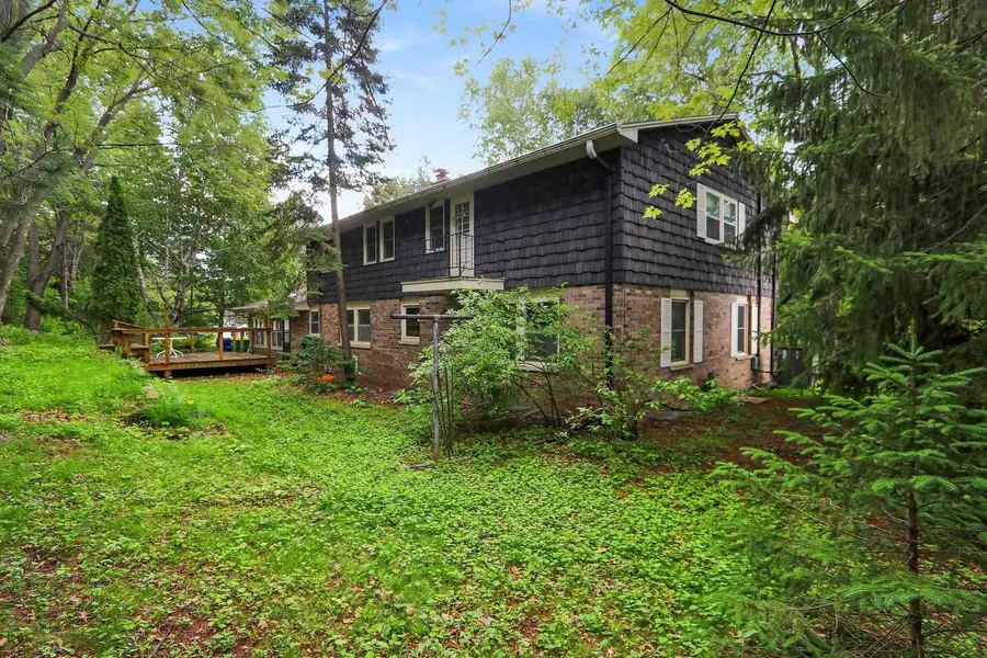 535 AVON COURT, Green Bay, WI 54302 - #2