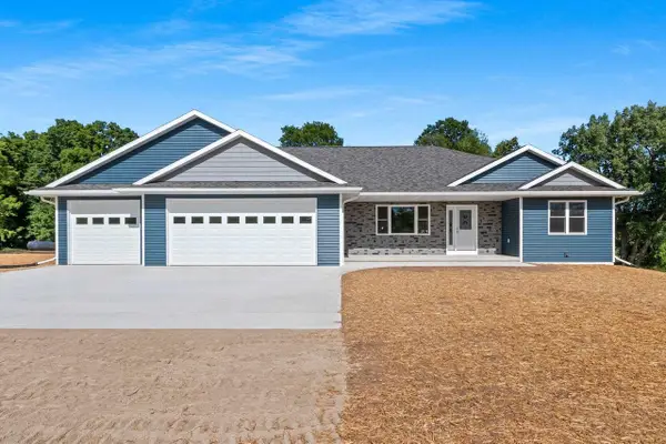 7310 BIRDIE VIEW LANE, Oconto, WI 54153