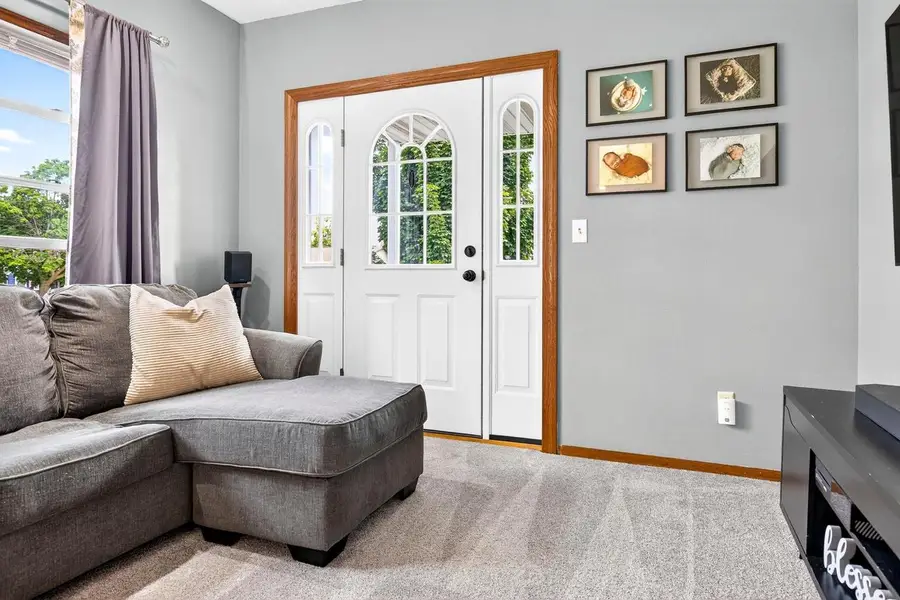 1013 E KIMBERLY AVENUE, Kimberly, WI 54136 - #2